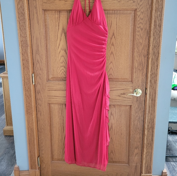 Red Sparkly Dress Size M - Picture 5 of 6